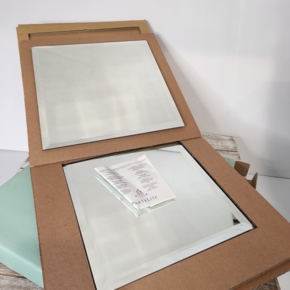 NOS Partylite Mirrored Beveled Coaster set of 2 vanity display candle decor - Picture 1 of 9